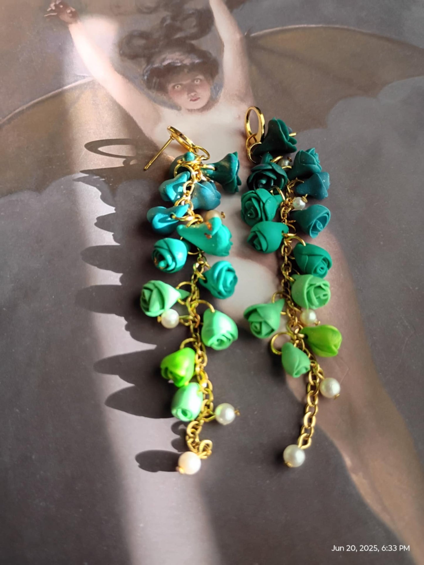 Elegant Green Chandelier Roses