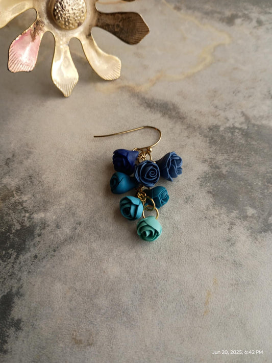 Rose Chandelier in Mint
